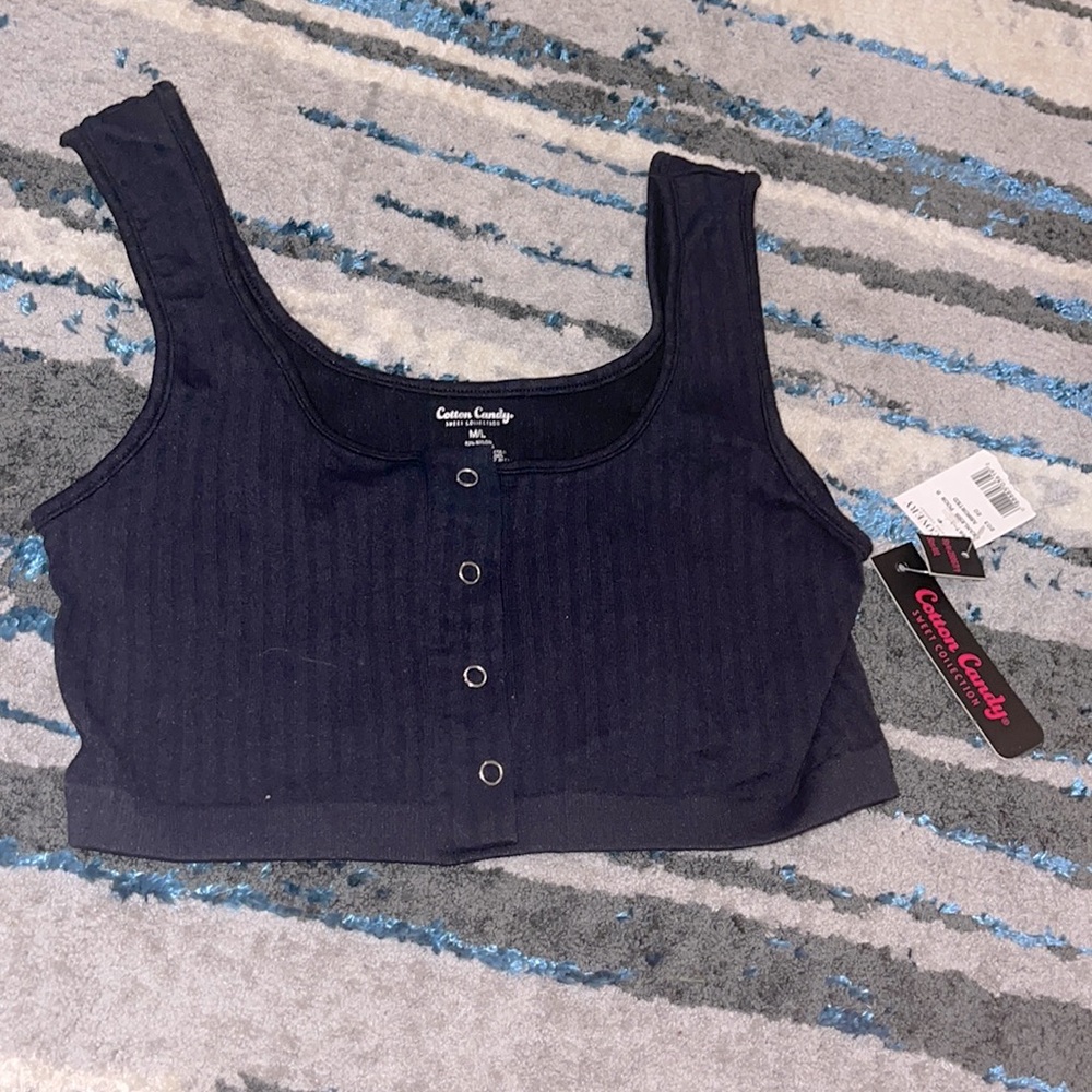 Cotton candy sweet collection cropped stretchy top button down. size M/L
